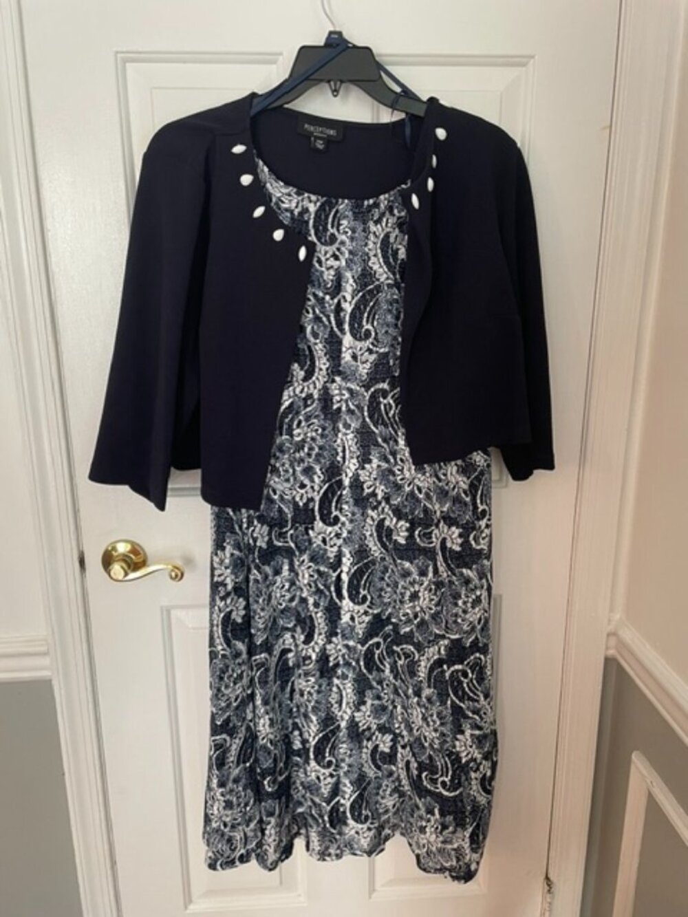 Women's Dress.  Navy and White flowers with Navy Blue jacket.  Size 20